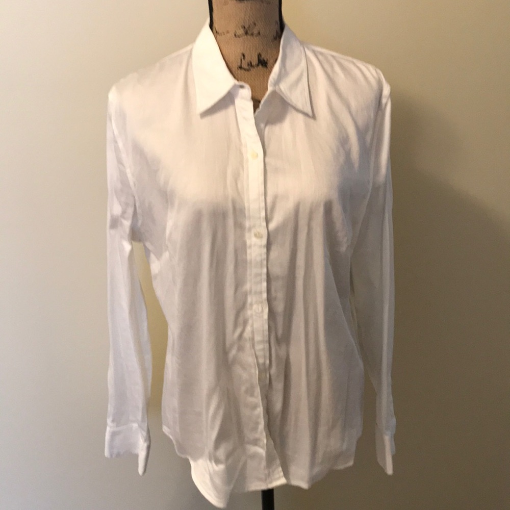 Banana Republic white bottom down shirt